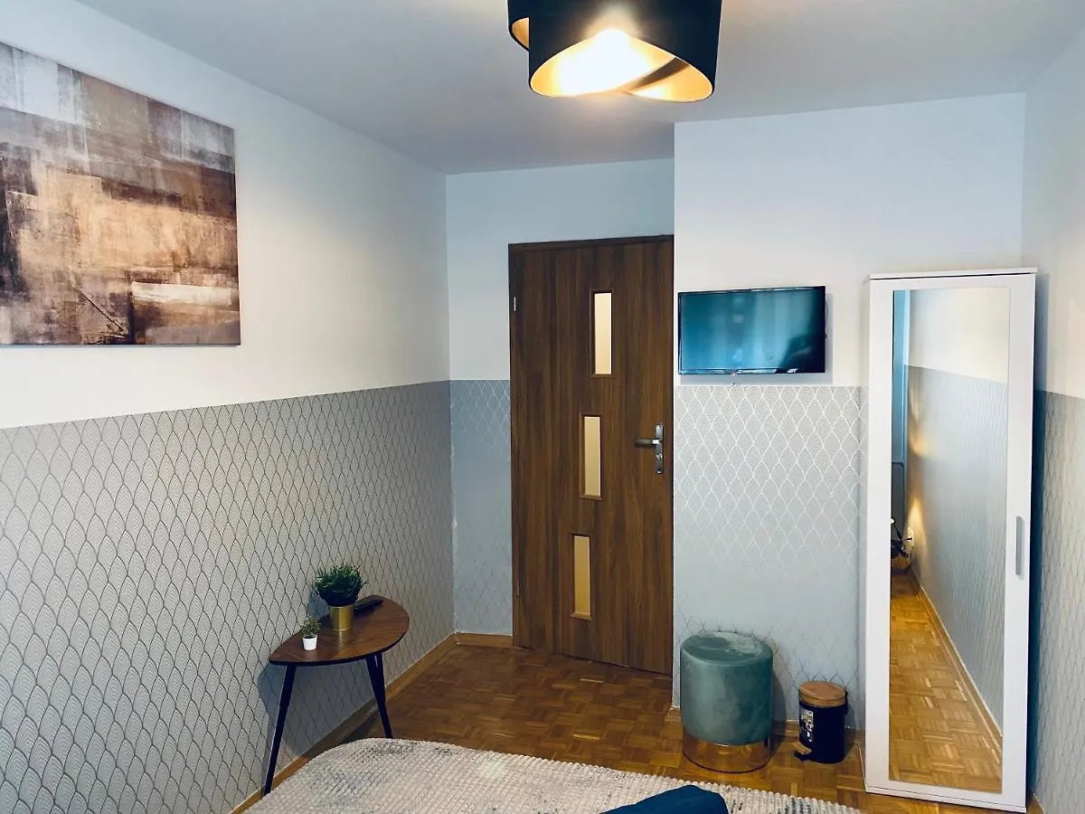 Clicktheflat Solidarnosci City Center Apart Rooms Варшава Хостел